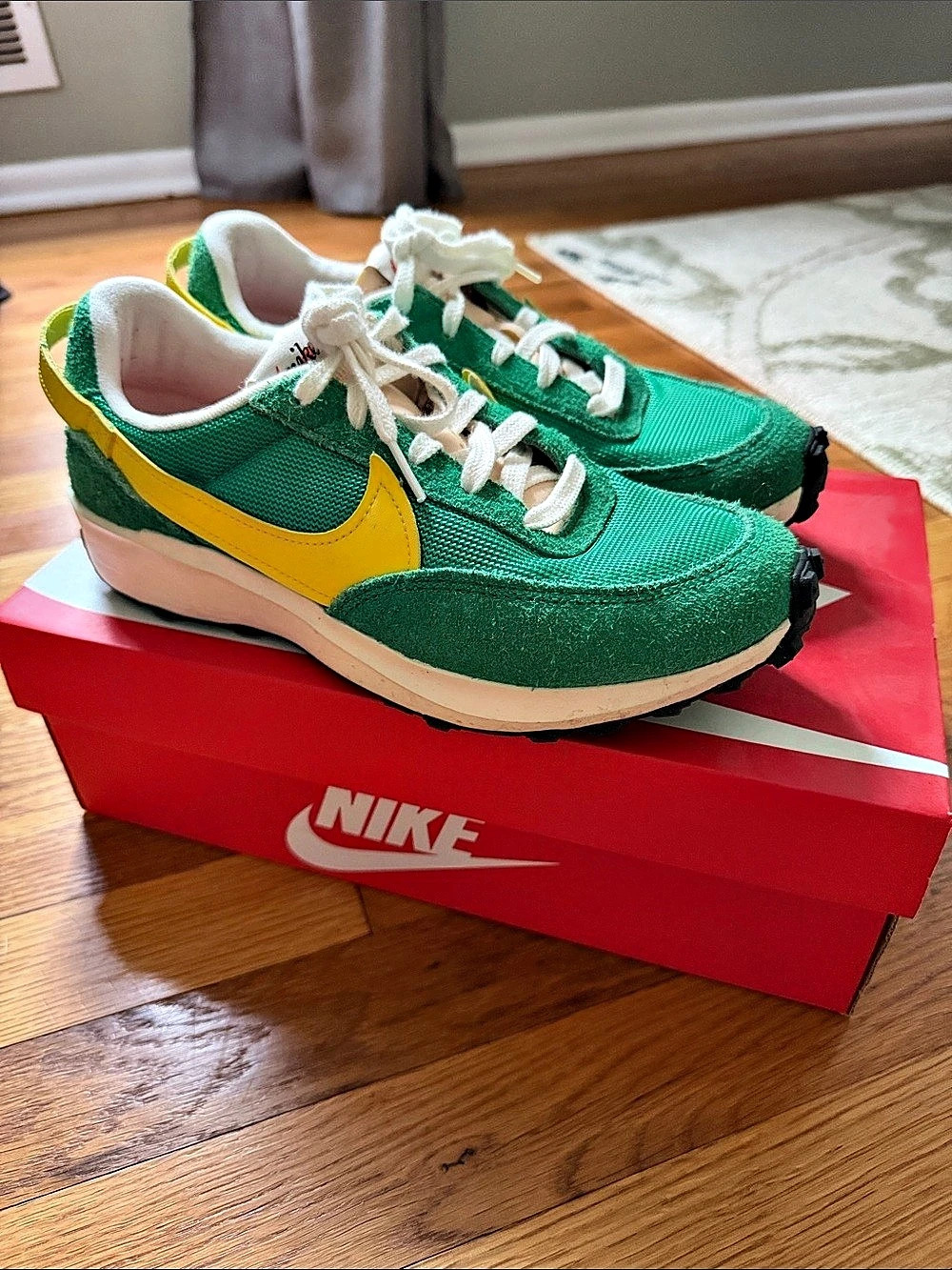 Nike Waffle Debut VNTG Color Block Sneakers US 9